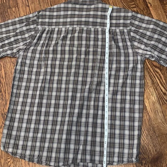 The North Face button down shirt - Picture 6 of 10